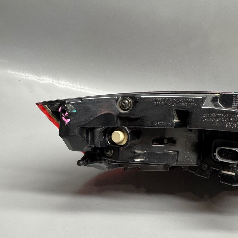 AUDI TT TAIL LIGHT RIGHT PASSENGER 2016 2017 2018 2019 2020 OEM 8S0945