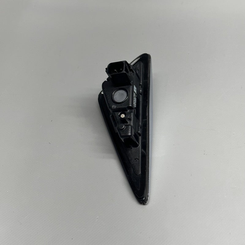 1495865-20-D TESLA MODEL 3 FENDER CAMERA MARKER RIGHT 2017 2018 2019 2020 OEM 1495865-20-D