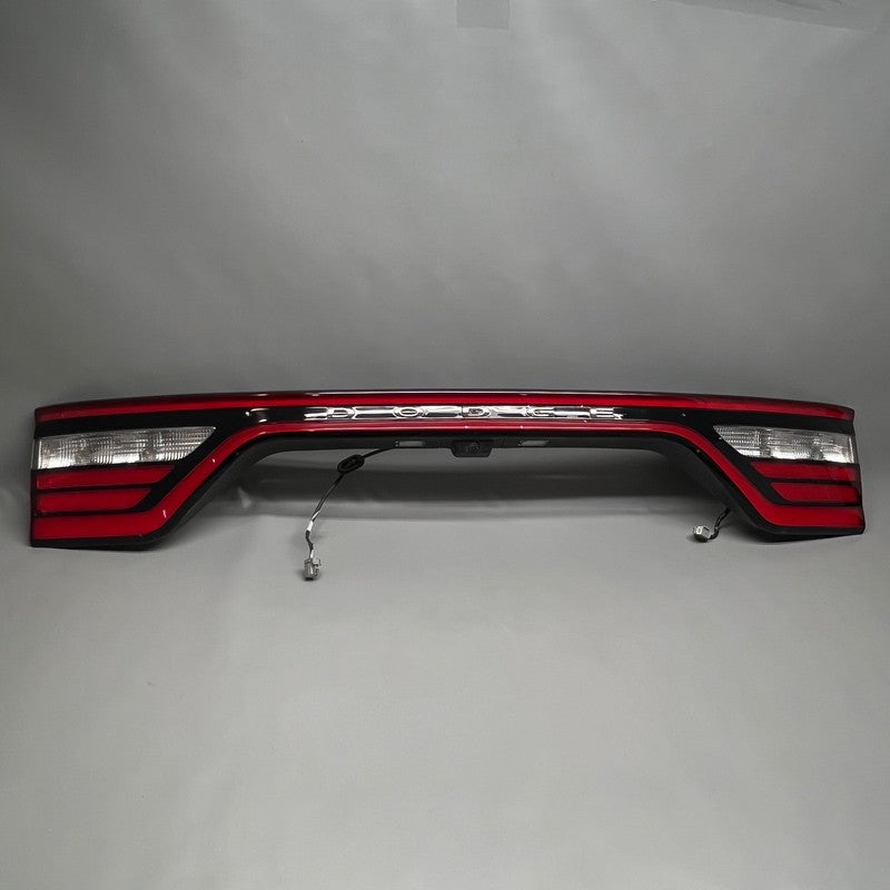 DODGE DURANGO LIFTGATE TAIL LIGHT 2018 2019 2020 2021 2022 2023 OEM 68