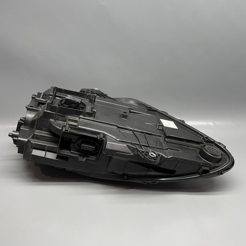 95B941010AR PORSCHE MACAN HEADLIGHT RIGHT PASSENGER 2019 2020 2021 FULL LED OEM 95B941010AR