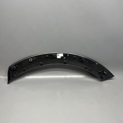 4KE853818 AUDI E-TRON WHEEL FLARE MOLDING LEFT DOOR 2018 2019 2020 2021 OEM 4KE853818 