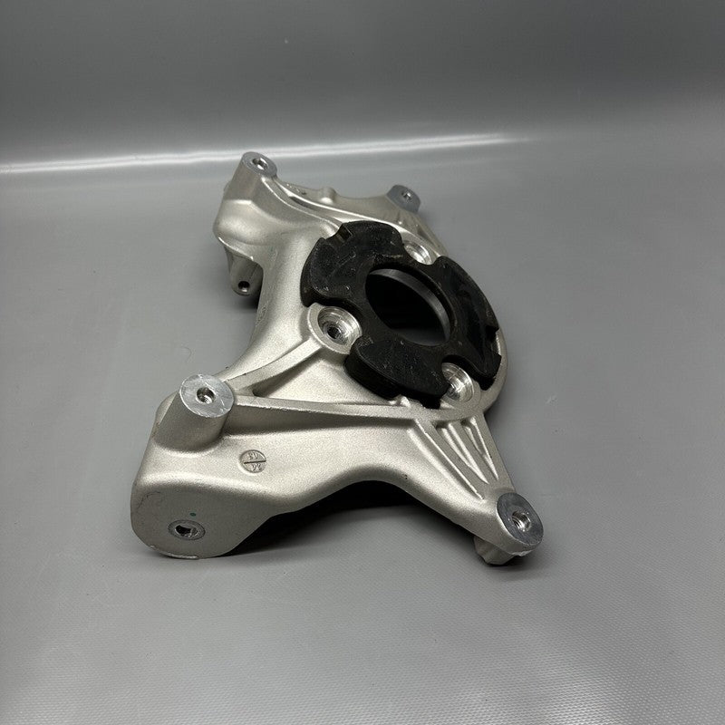 1044376-00-D TESLA MODEL Y FUCA MOUNT RIGHT FRONT 2020 2021 2022 2023 1044376-00-D