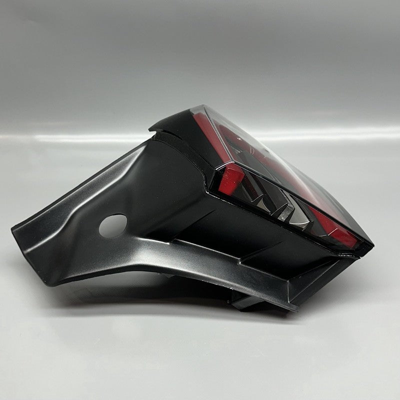 TESLA MODEL 3 TAIL LIGHT RIGHT 2017 2018 2019 2020 2021 1077398-00-H O