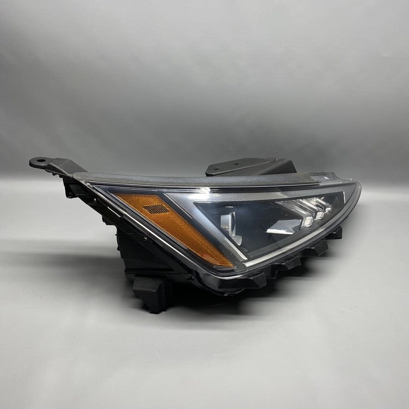 HYUNDAI ELANTRA HEADLIGHT RIGHT PASSENGER 92102F3500 2019 2020 HALOGEN