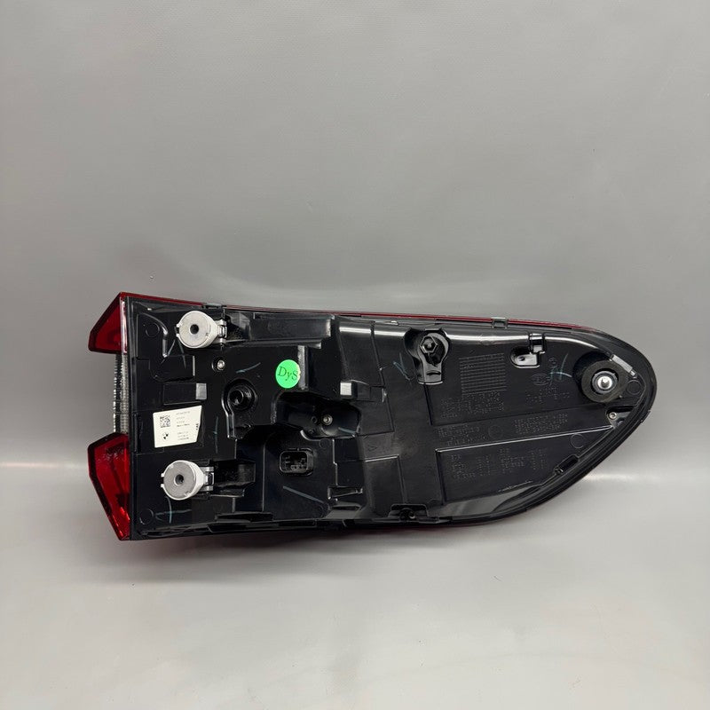 BMW X5 TAIL LIGHT LEFT DRIVER X5M 2019 2020 2021 2022 2023 OEM 3744226