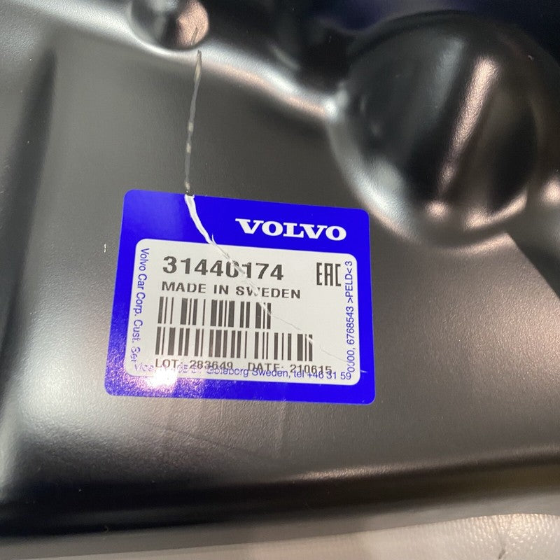 31440174 VOLVO S90 V90 WHEELHOUSE PANEL RIGHT REAR 31440174 2017 18 19 20 21 22 2023 OEM 
