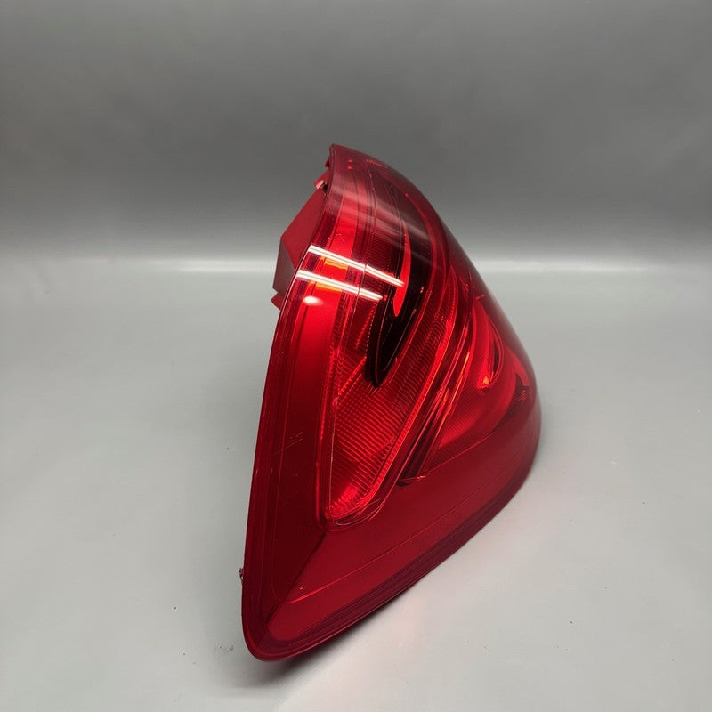MERCEDES BENZ GL350 TAIL LIGHT LEFT DRIVER 2013 2014 2015 2016 OEM A16