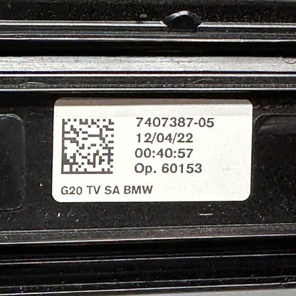 7407387 BMW 330 DOOR SILL PLATE LEFT FRONT 2019 2020 2021 OEM 7407387