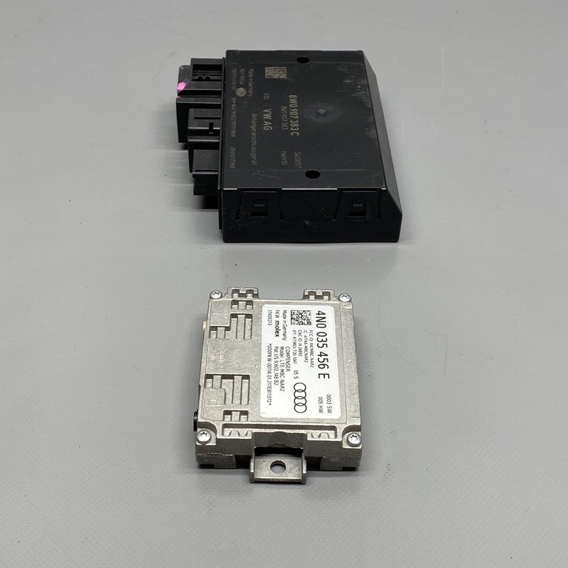 8W0907383C AUDI Q8 ANTENNA AMPLIFIER AND MODULE 8W0907383C 2019 2020 2021 2022 OEM