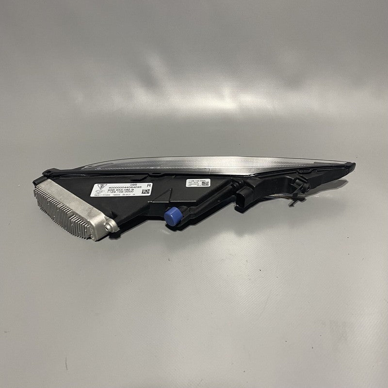 95B953082B PORSCHE MACAN DAYTIME RUNNING LIGHT RIGHT PASSENGER 95B953082B 2019 2020 LED 