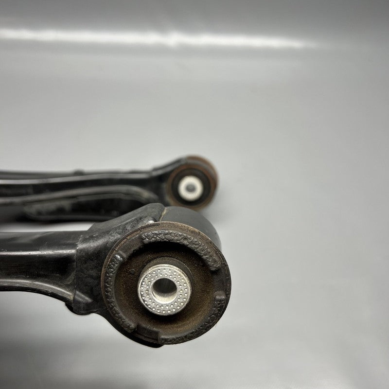 1044326-00-G TESLA MODEL 3,Y UPPER CONTROL ARM RIGHT FRONT 2017 18 19 20 21 22 2023 OEM