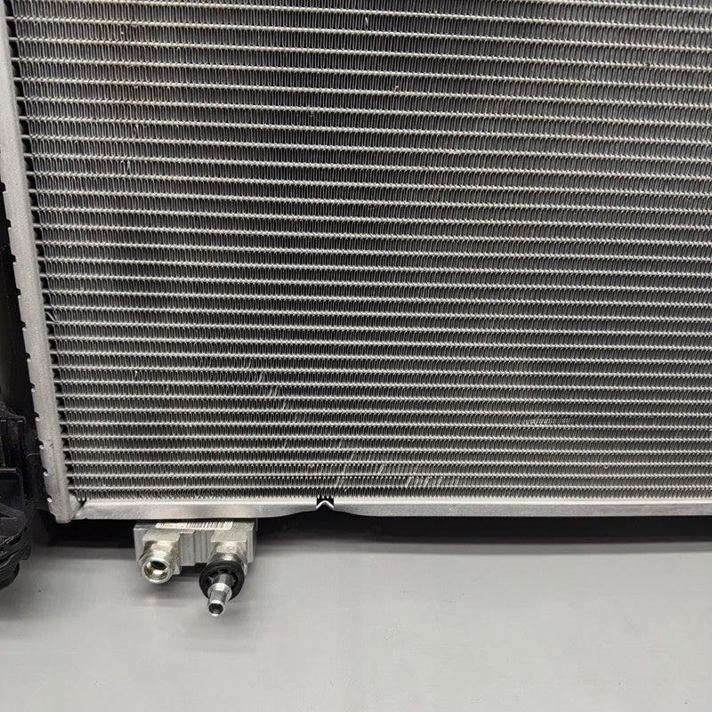 A2045003703 MERCEDES BENZ E350 E550 COOLANT RADIATOR 2010 2011 2012 2013 2014 2015 OEM