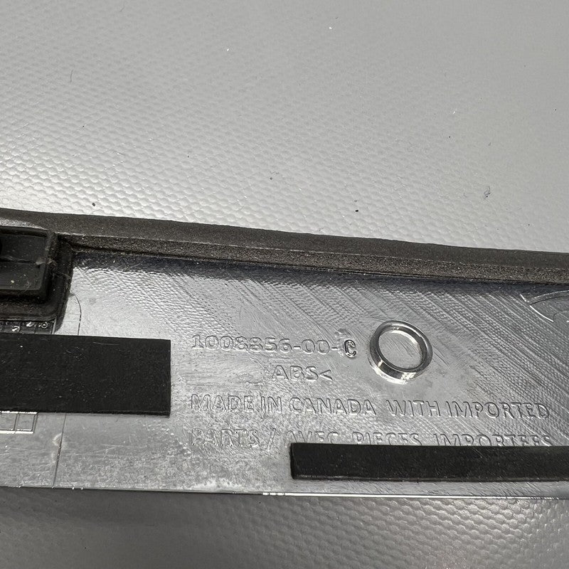 1008856-00-C TESLA MODEL S CHROME LIFTGATE APPLIQUE 2012 2013 2014 2015 OEM 1008856-00-C