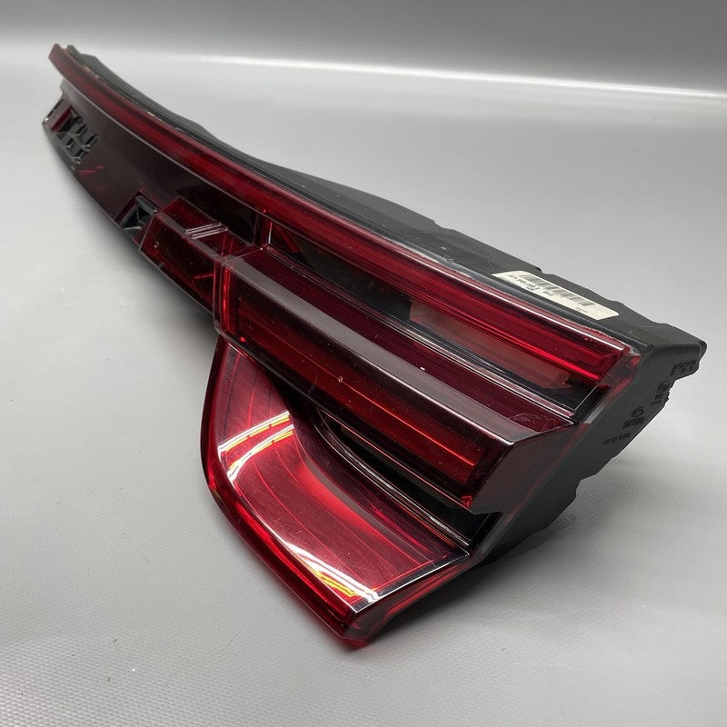 PORSCHE PANAMERA TURBO TAIL LIGHT RIGHT INNER 971945208E 2017 2018 19 