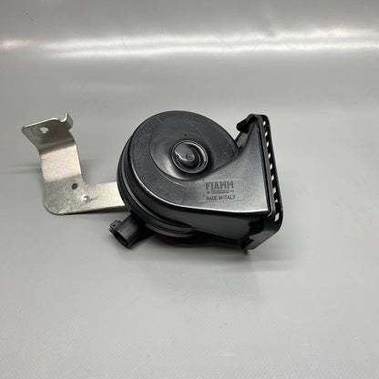 50545933 ALFA ROMEO STELVIO RIGHT HIGH NOTE SIGNAL 50545933 2018 2019 202O OEM