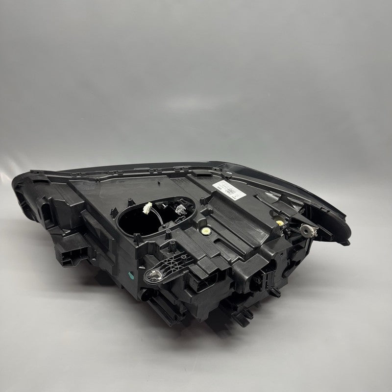 63115A01176 BMW X1 HEADLIGHT RIGHT PASSENGER 2020 2021 2022 LED 63115A01176 OEM