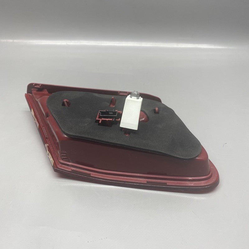 A2129062757 MERCEDES BENZ E350 TAIL LIGHT LEFT INNER A2129062757 2014 2015 2016 OEM