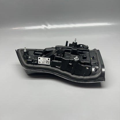 H3946305509 BMW X3 TAIL LIGHT INNER LEFT DRIVER 2022 2023 OEM H3946305509