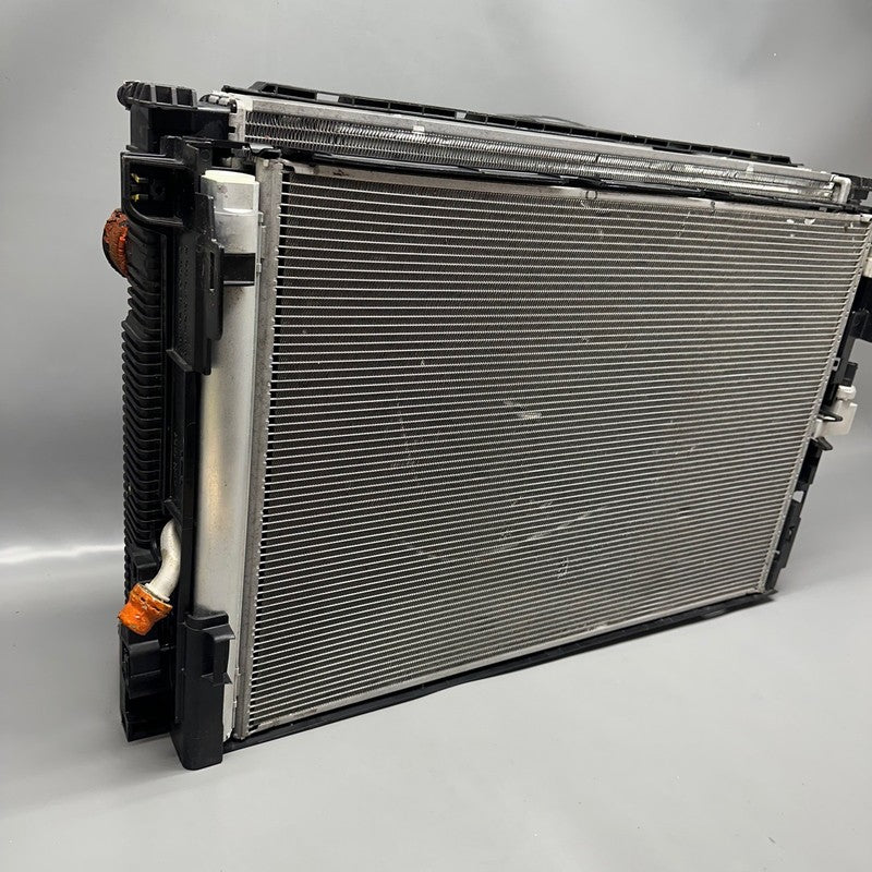 A2049066802 MERCEDES BENZ C250 COOLING RADIATOR FAN 2012 2013 2014 OEM A2049066802