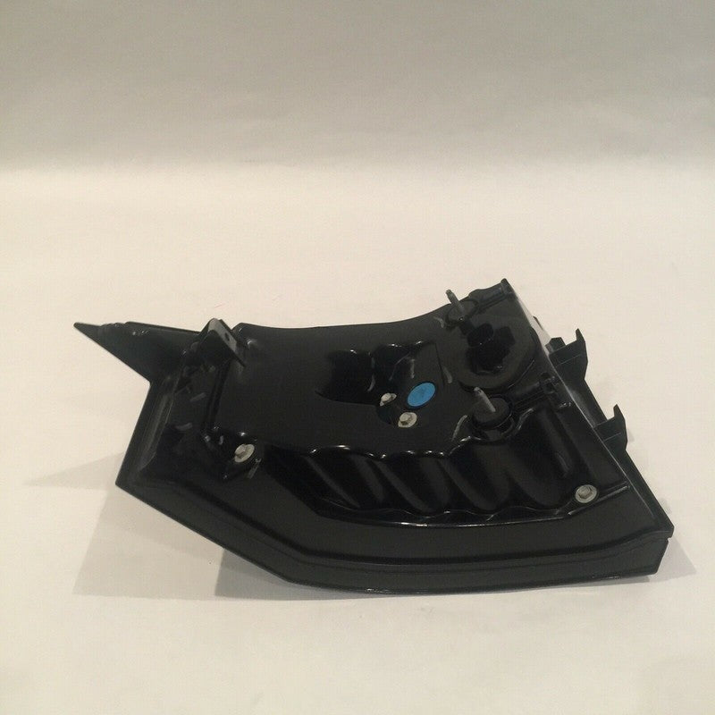 TESLA MODEL X TAIL LIGHT RIGHT PASSENGER 1034333-00-A 2015 2016 2017 2018 LED