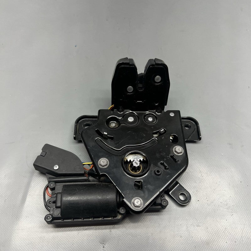 1500604-00-B TESLA MODEL 3 Y LIFTGATE CINCH  LATCH 2017 2018 2019 2020 2021 2022 1500604-00-B