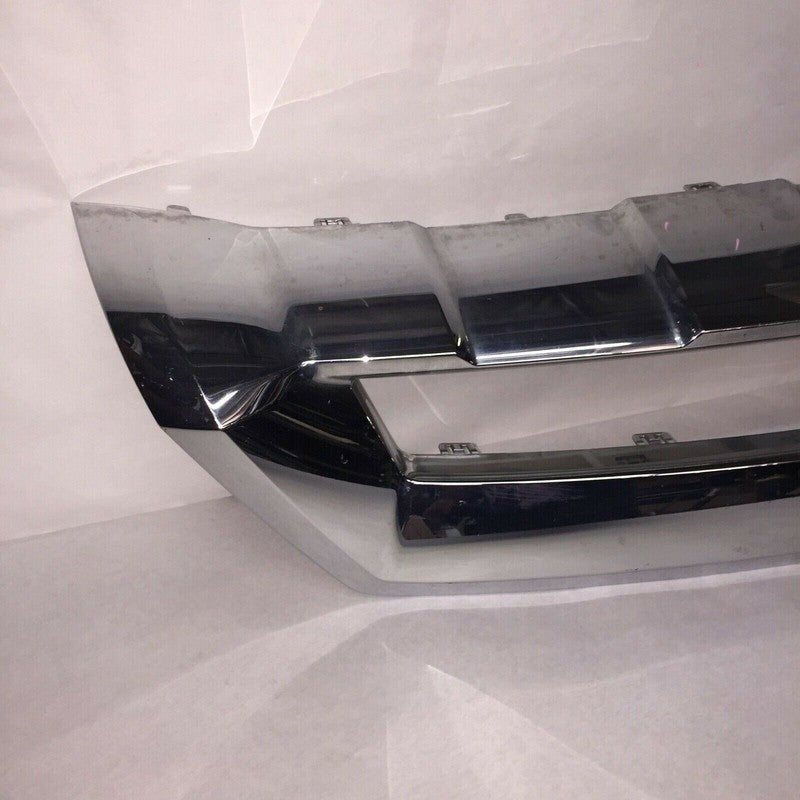 a1668858525 MERCEDES BENZ ML350 ML550 FRONT BUMPER LOWER CHROME AMG 2013 2014 2015 OEM