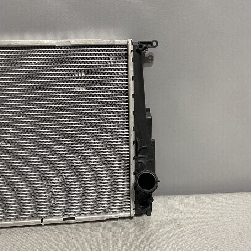 760224302 BMW 328 COOLING RADIATOR E92 E93 OEM 760224302 2009 2010 2011 2012 2013