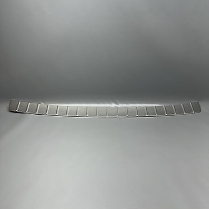 32341458 VOLVO V60 REAR BUMPER TRIM BAR MOLDING 2018 2019 2020 2021 OEM 32341458