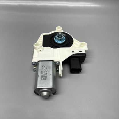 1526796-00-E TESLA MODEL Y WINDOW REGULATOR MOTOR RIGHT FRONT 2020 2021 22 2023 1526796-00-F