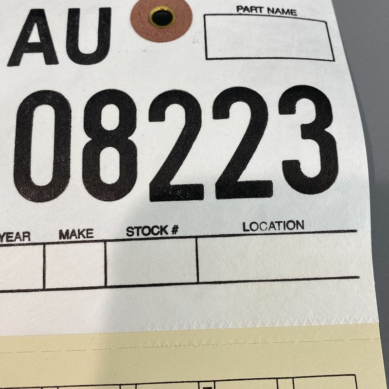 DB11 ASTON MARTIN DB11 EXHAUST TRIM MESH LEFT 2017 2018 2019 2020 OEM