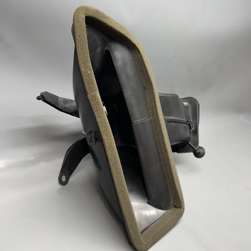 1509536-00-A TESLA MODEL Y AIR INTAKE DUCT 2020 2021 2022 2023 OEM 1509536-00-A