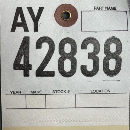 M8 BMW M8 840i M850i DOOR PANEL RIGHT FRONT 2020 2021 2022 2023 2024 OEM