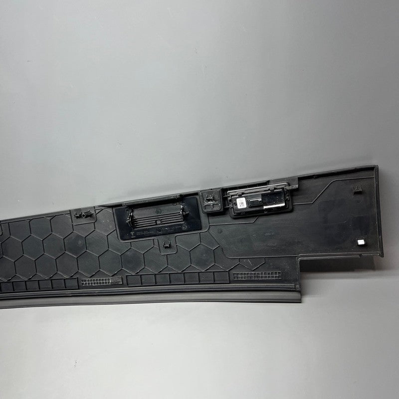 TESLA CYBERTRUCK BEDSIDE SAIL APPLIQUE LEFT 2024 2025 OEM 1741538-00-F