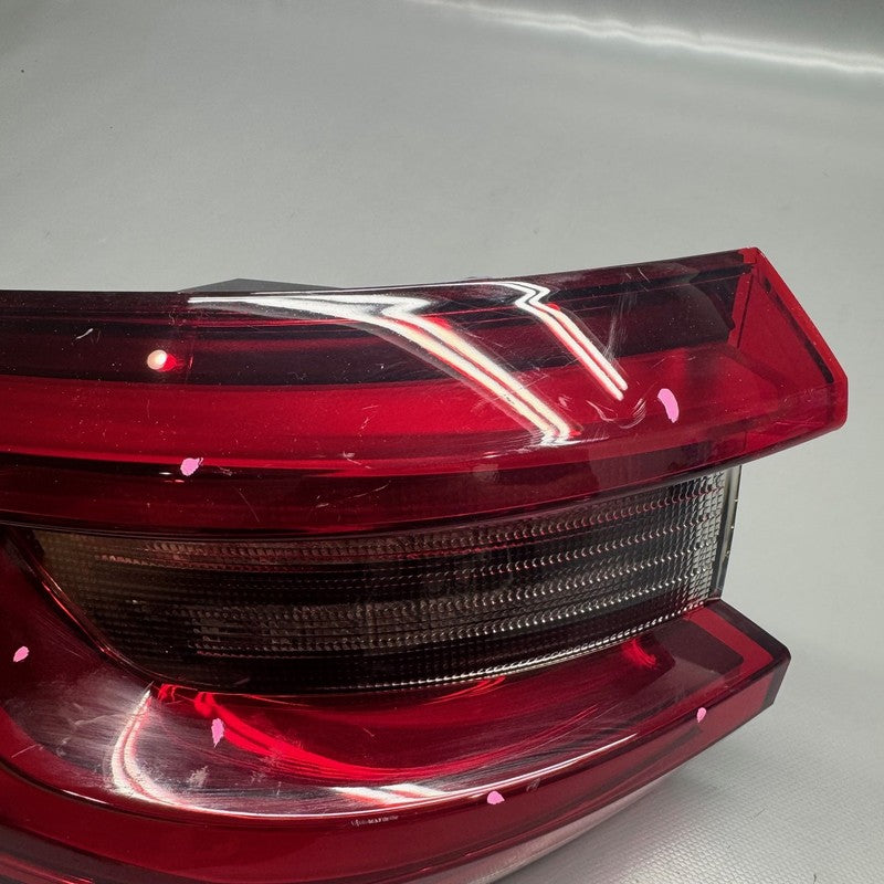 BMW X5 TAIL LIGHT LEFT DRIVER X5M 2019 2020 2021 2022 2023 OEM 3744226