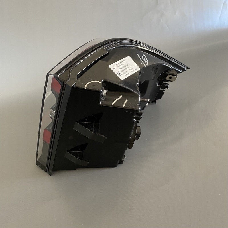 TESLA MODEL X TAIL LIGHT LEFT DRIVER SIDE 2016 2017 2018 2019 2020 LED