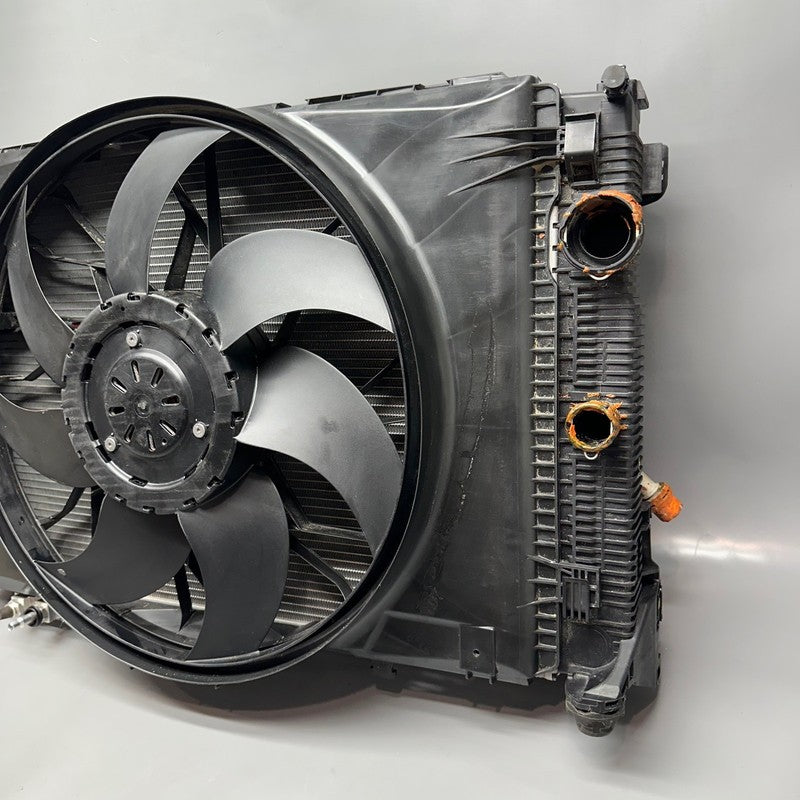 A2049066802 MERCEDES BENZ C250 COOLING RADIATOR FAN 2012 2013 2014 OEM A2049066802