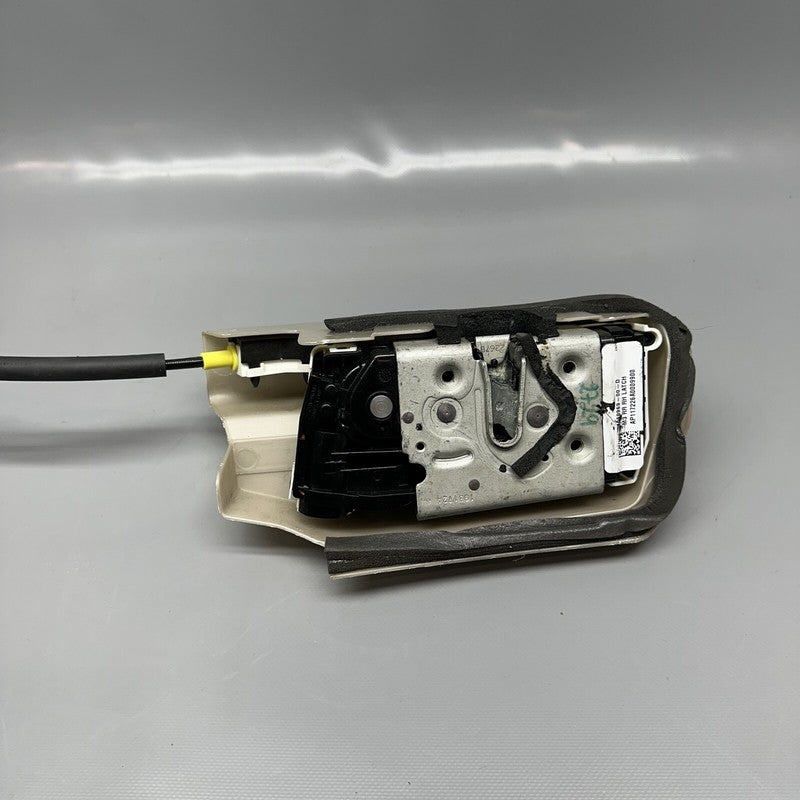 1068969-00-D TESLA MODEL 3 DOOR LATCH RIGHT REAR 2017 2018 2019 2020 OEM 1068969-00-D