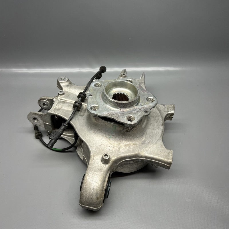 338117 FERARRI 458 ITALIA KNUCKLE HUB 488 812 FF F12 OEM 338117