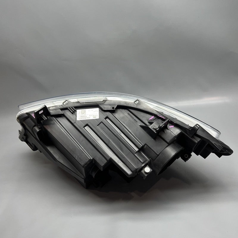 MERCEDES BENZ SPRINTER HEADLIGHT RIGHT PASSENGER HALOGEN 2019 2020 2021 DAMAGED