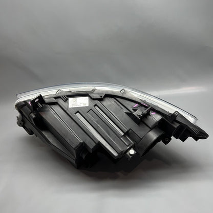 MERCEDES BENZ SPRINTER HEADLIGHT RIGHT PASSENGER HALOGEN 2019 2020 2021 DAMAGED