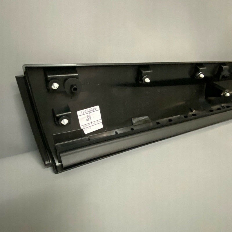 LR044138 / DK62-21064-AD LAND ROVER SPORT DOOR TRIM L494 RIGHT REAR 2014 2015 2016 2017 2018 2019 OEM