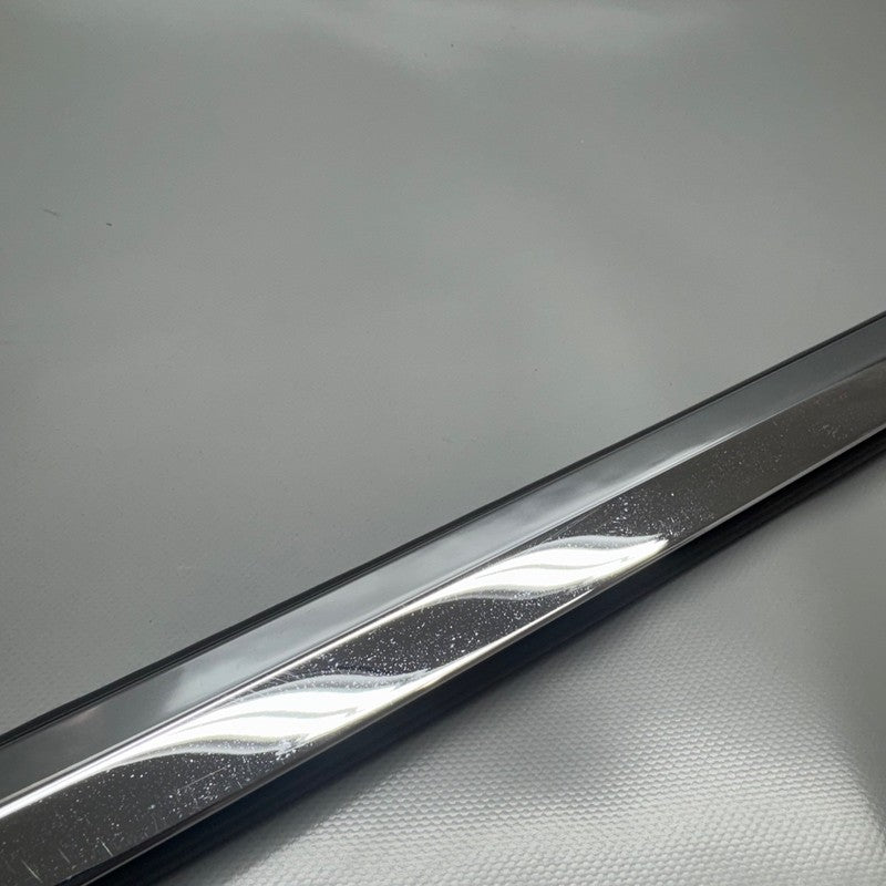 TESLA MODEL X DOOR WINDOW MOLDING RIGHT REAR 2016 2017 2018 2019 2020 