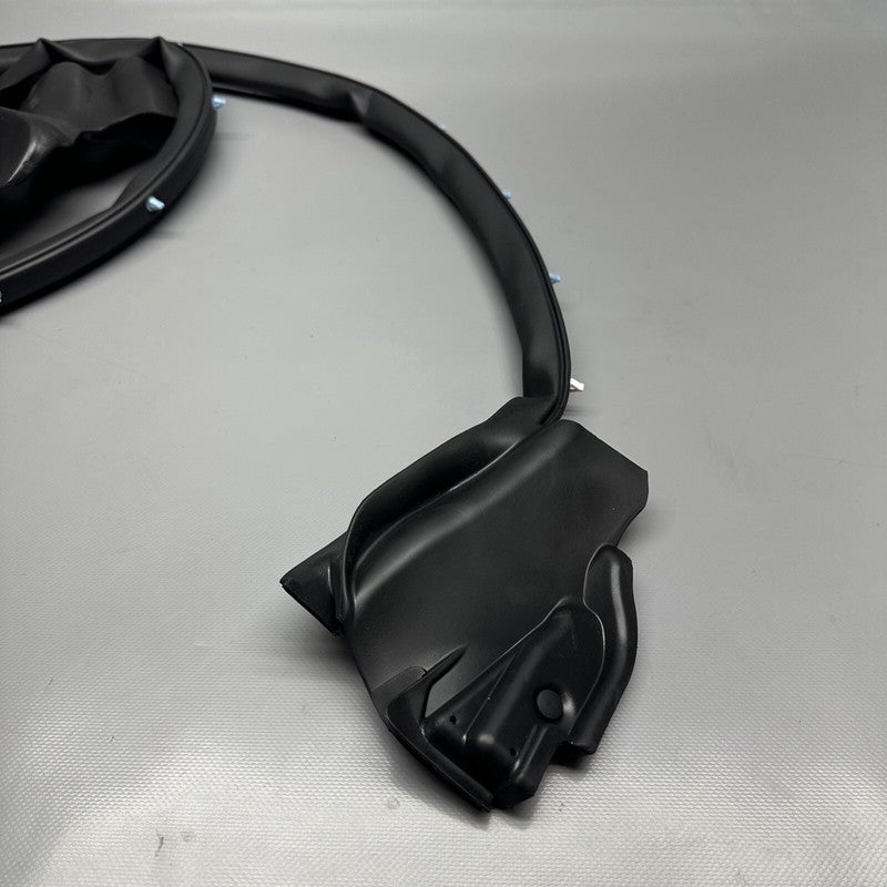 6009594-00-D TESLA MODEL S DOOR SEAL RIGHT FRONT 2012 2013 2014 2015 OEM 6009594-00-D