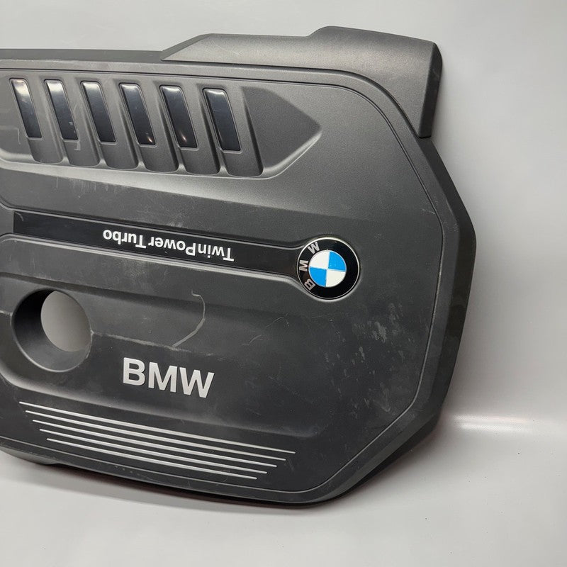 BMW 540 740 ENGINE COVER 2016 2017 2018 2019 OEM 8607142