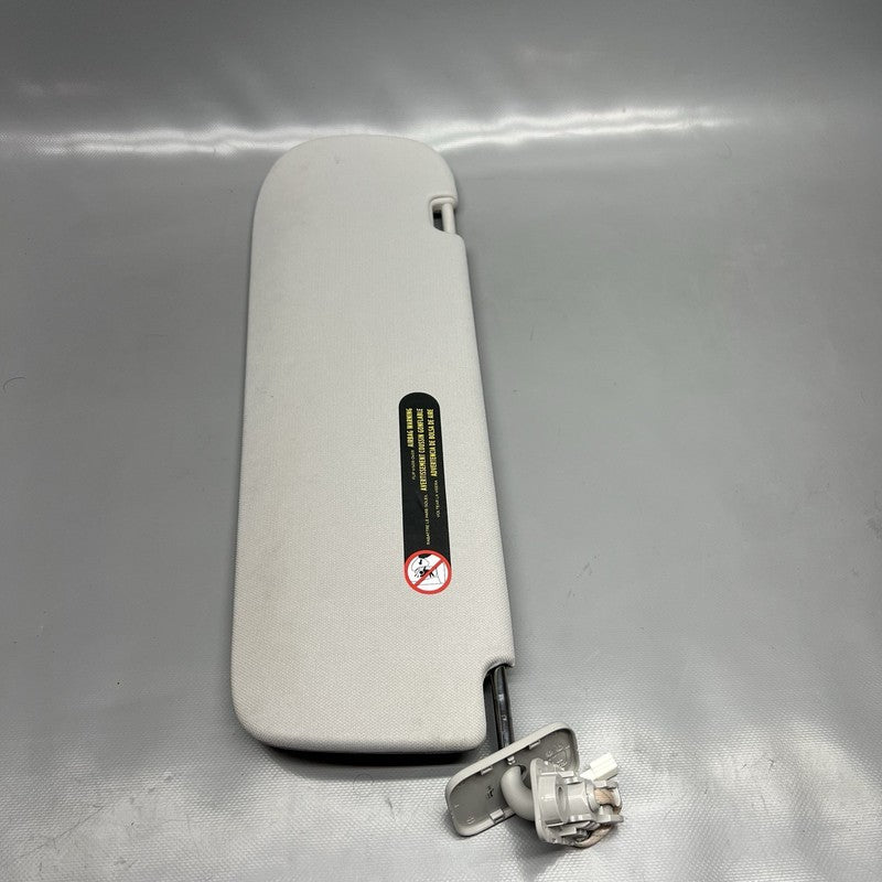 1103084-00-f TESLA MODEL Y SUN VISOR LEFT DRIVER 2020 2021 2022 2023 OEM 1103084-00-F