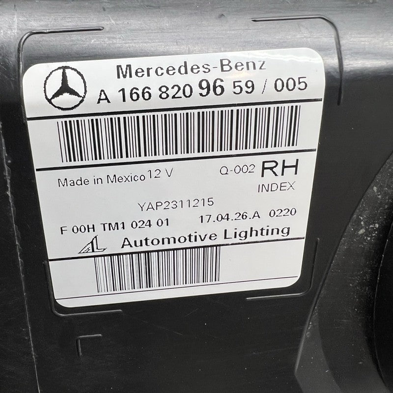 A1668209659 MERCEDES BENZ GLS 350 HEADLIGHT RIGHT PASSENGER 2016 2017 2018 2019 HALOGEN OEM