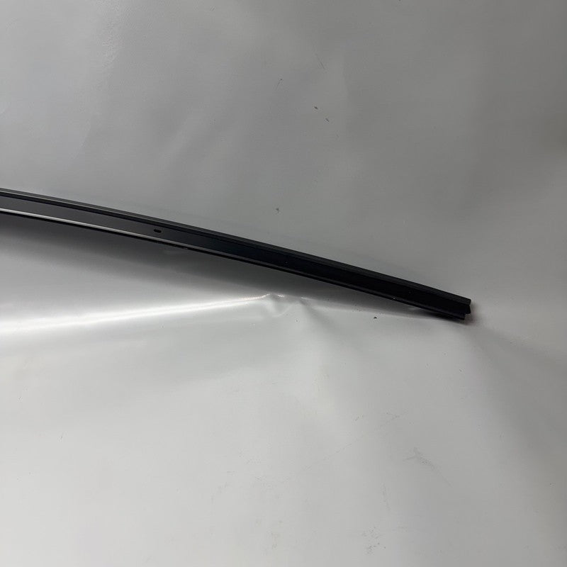 TESLA MODEL Y UPPER BRIGHT TRIM CAP RIGHT 2020 2021 2022 2023 2024 OEM