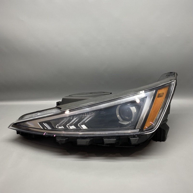 HYUNDAI ELANTRA HEADLIGHT LEFT DRIVER 92101-F3500 2019 2020 HALOGEN OE