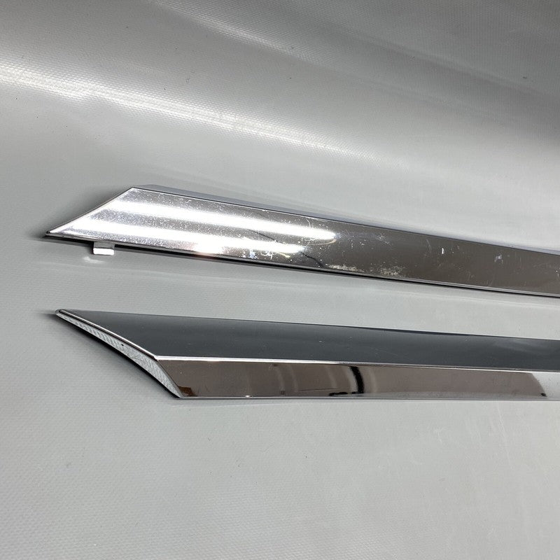 3W8853535AA BENTLEY GT QUARTER MOLDING TRIM LEFT RIGHT REAR GTC OEM 3W8853535AA