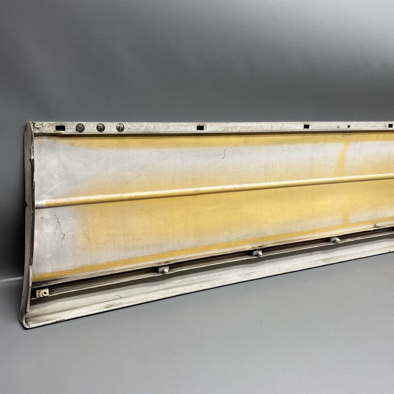 1406907140 MERCEDES BENZ S320 LEFT FRONT DOOR MOULDING S500 1995 96 97 98 1999 1406907140